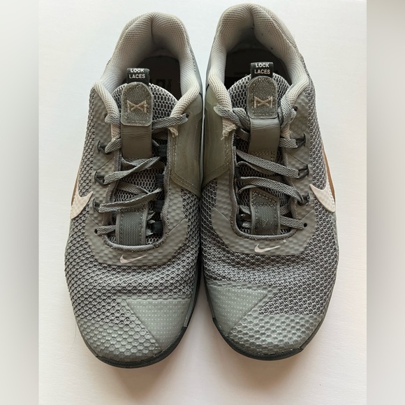 Nike Metcon 7 Training Shoes - Picture 2 of 8